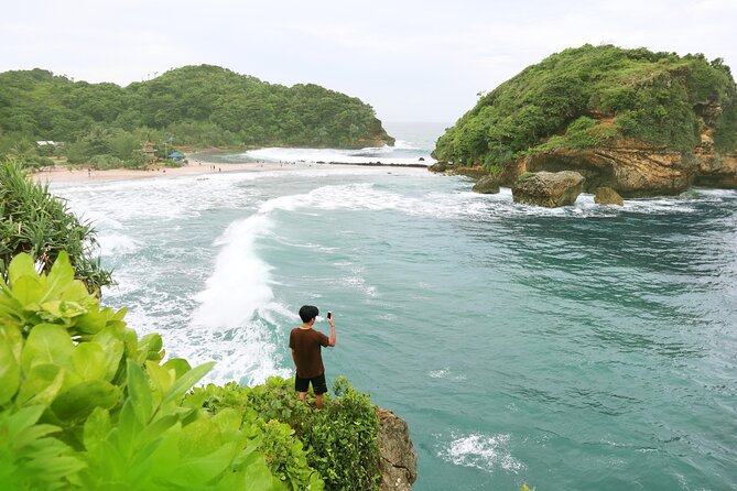 1 Day - Malang Beaches and Island Hopping // 06:30 - 17:30 - Price reality check: is $47.55 a good deal?