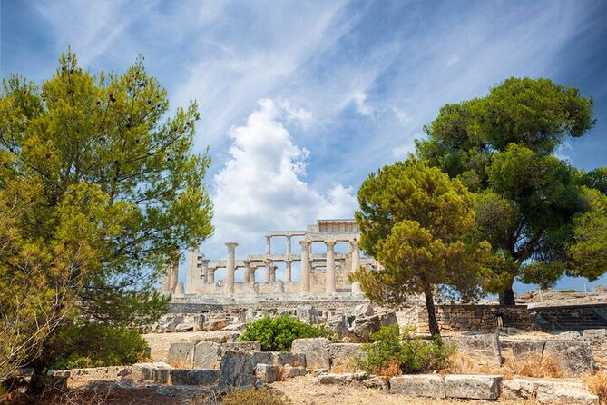 3 Island Cruise from Athens Unlimited Food Wine and Scenic Views - Stop 1: Saronic Gulf Morning Cruise With Brunch and Coffee
