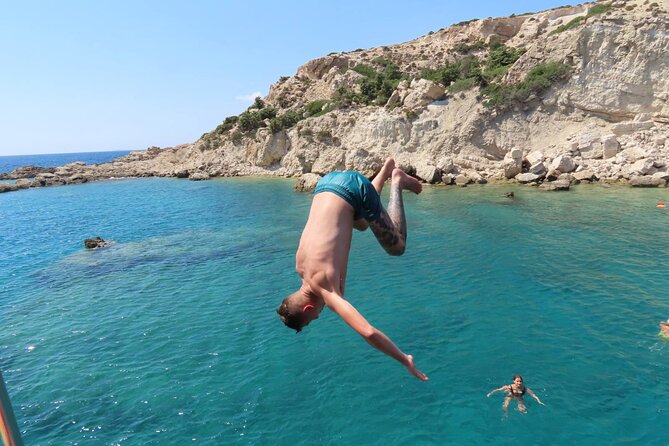 3 Island Cruise Tour in Kos Island with Personalized Audio Guide - Smartphone audio guide + onboard Wi‑Fi: useful, not gimmicky