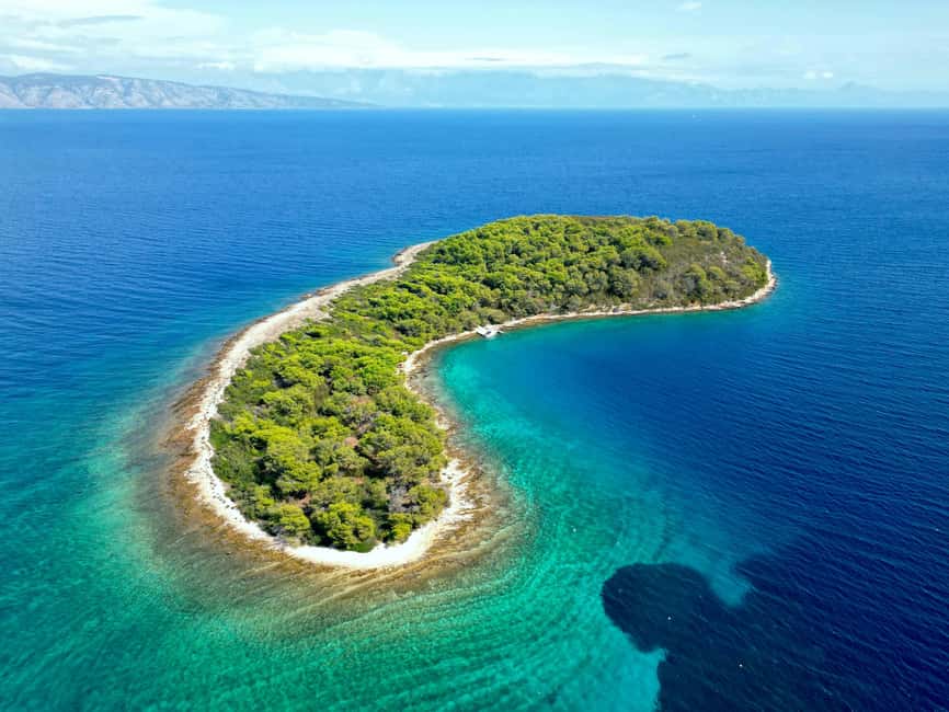 3 Islands Speedboat Tour: Golden Horn, Blue Lagoon & Jelsa - Key points to know
