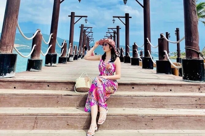 3 Islands Tour of Nha Trang - Stop 3: MerPerle Hon Tam mud bath, mineral pool, and waterfall bathing