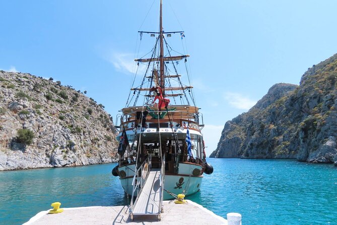A Day's 3-Island Cruise Tour with Transfer - Stop 2: Plati for snorkeling, rock hopping, and picture-clear water