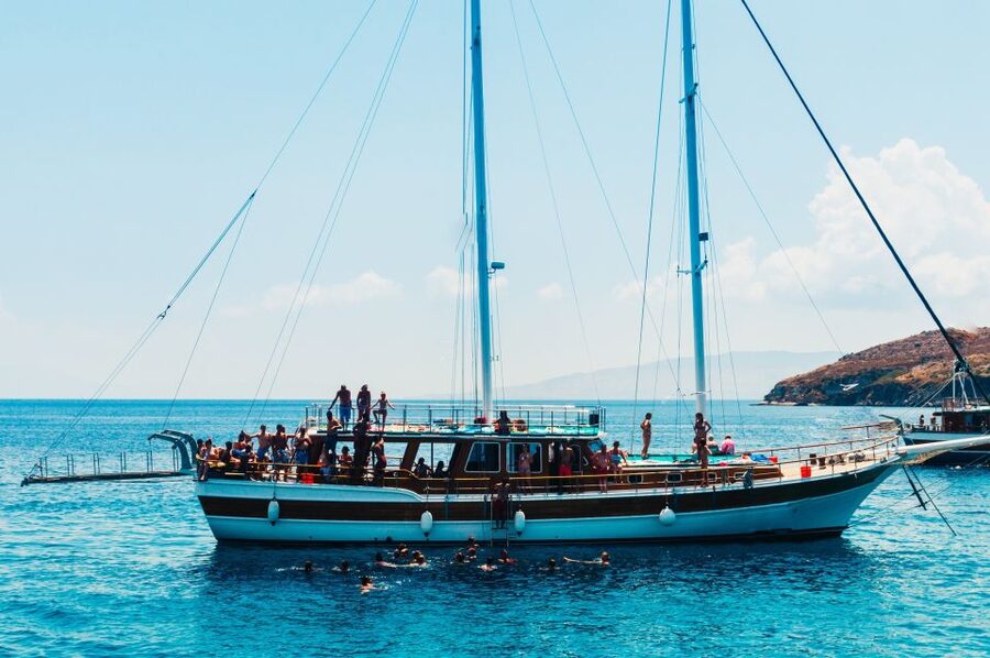 Athens: Full-Day Island Hopping Cruise with Lunch & Transfer - Key highlights worth your attention