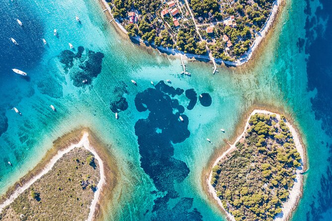 Blue Lagoon & 3 Islands Private Boat Tour - Blue Lagoon and Krknjasi Bay: swim time with real options
