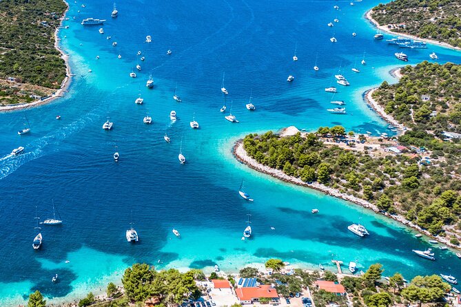 Blue Lagoon & 3 Islands Private Boat Tour - On-board comfort: drinks, snacks, towels, and pacing