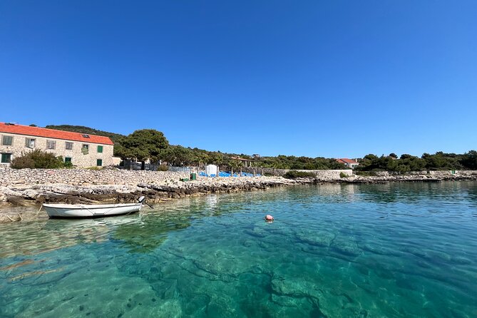 Blue Lagoon and 3 Islands Speedboat Tour from Trogir - Pickup points in the Trogir area: choosing the easiest start