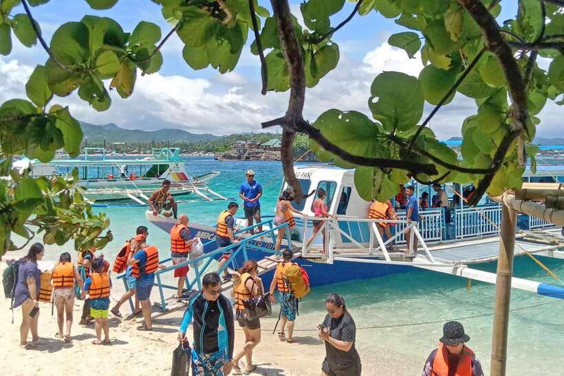 Boracay: Island Boat Tour with Crystal Cove Entry - Key things to know before you go