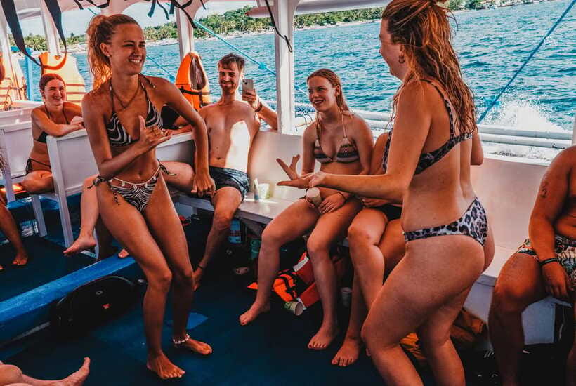 Boracay: Island Hopping & Cliff Jumping by Haqqy Life - Who Should Book, and Who Should Skip