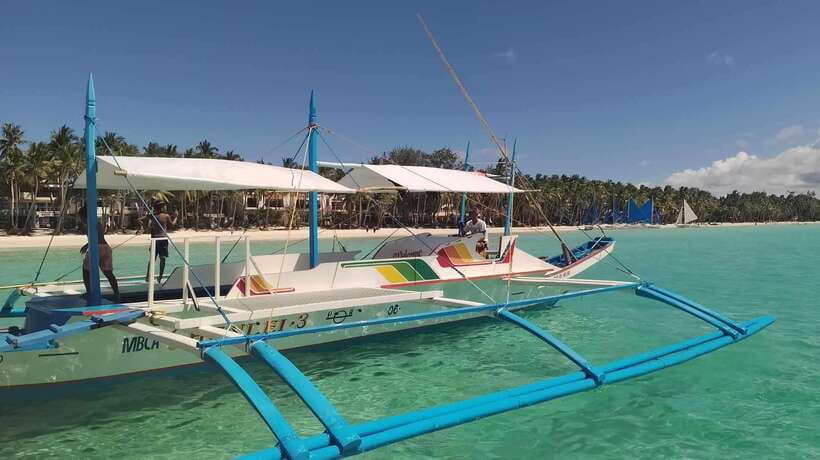 Boracay Island Hopping Experience - Snorkeling Gear, Boat Safety, and What You Should Bring Anyway