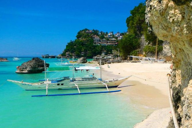 BORACAY ISLAND HOPPING TOUR with LUNCH - Morning Meet-Up at Astoria Boracay’s Boat Station 1