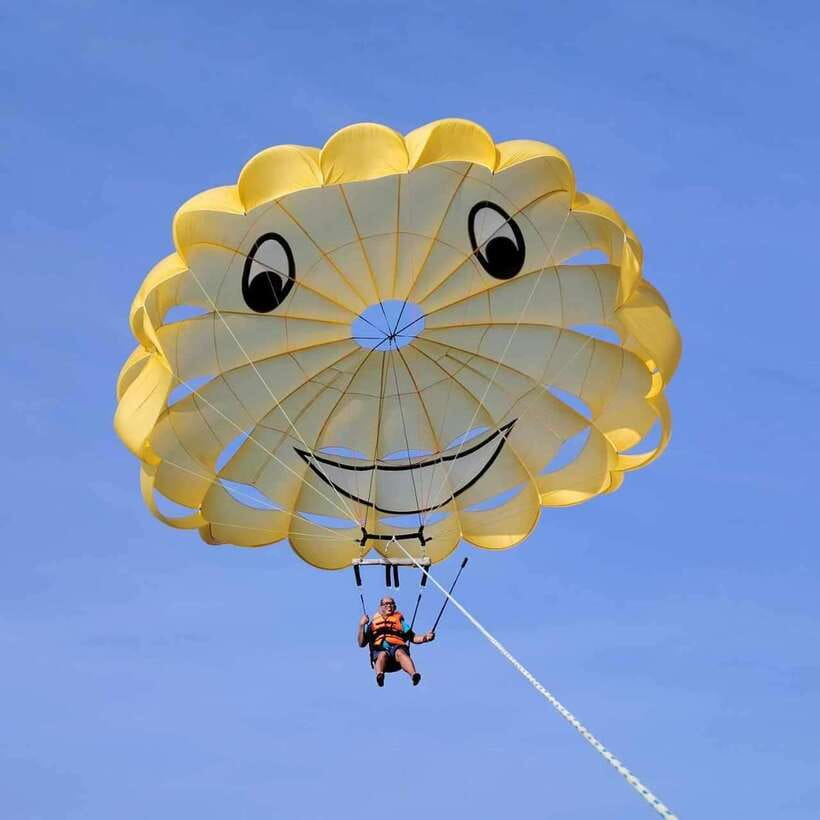 Boracay: Parasailing, Island Hopping, ATV Ride and Kawa Bath - Key Points to Know Before You Go