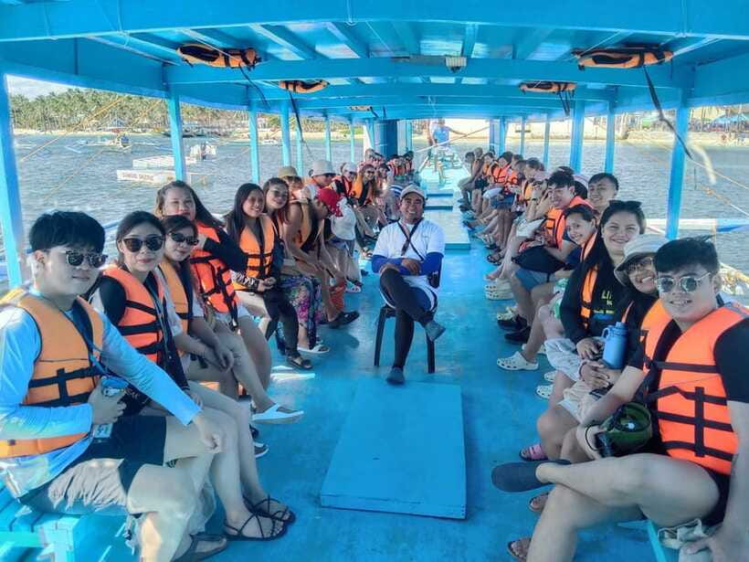 Boracay: Private Island Boat Tour and Lunch with Seaview - Price and Value: Is $50 Worth It?