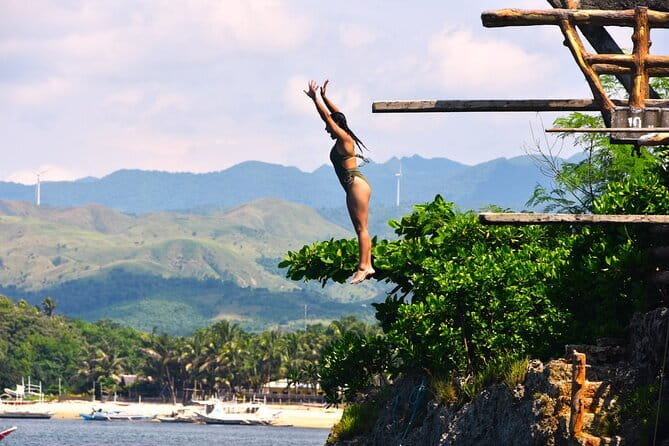 Boracay Private Island Hopping Premium with Lunch - Key highlights at a glance