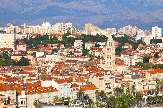 Croatia Countryside and Island Hopping from Zagreb (8 or 10 days) - Zagreb arrival and your guided start in Croatia’s capital