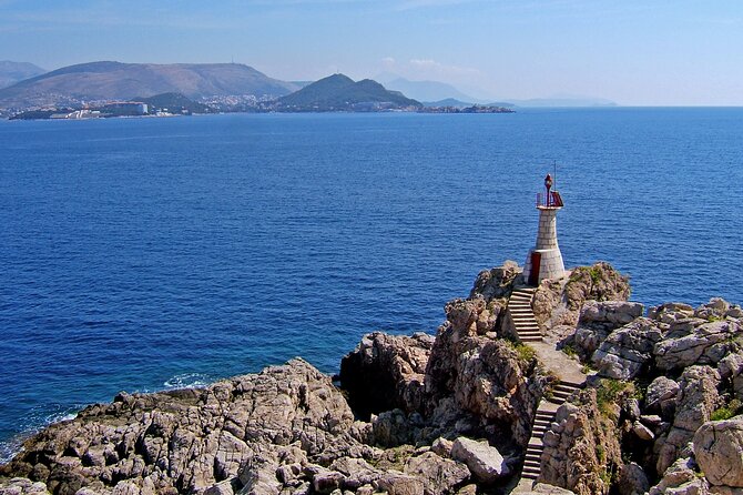 Dubrovnik: 3 Islands Boat Tour with Lunch & drinks(FR, ES, EN) - Sipan Island (about 45 minutes): quick local life and brave-sea moments