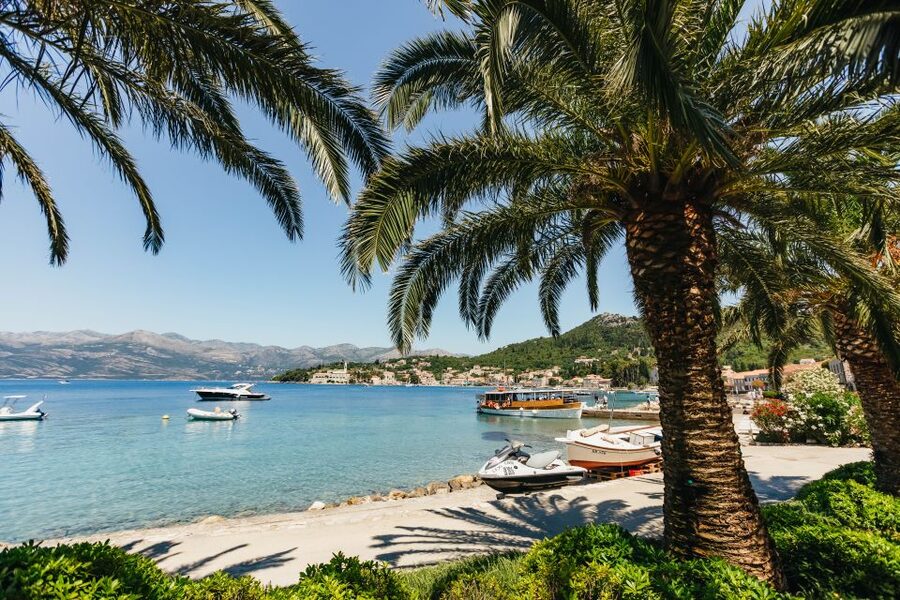 Dubrovnik: Elaphite Island Cruise w/ Drinks & Optional Lunch - Food and Drinks on Board: What Included Actually Changes