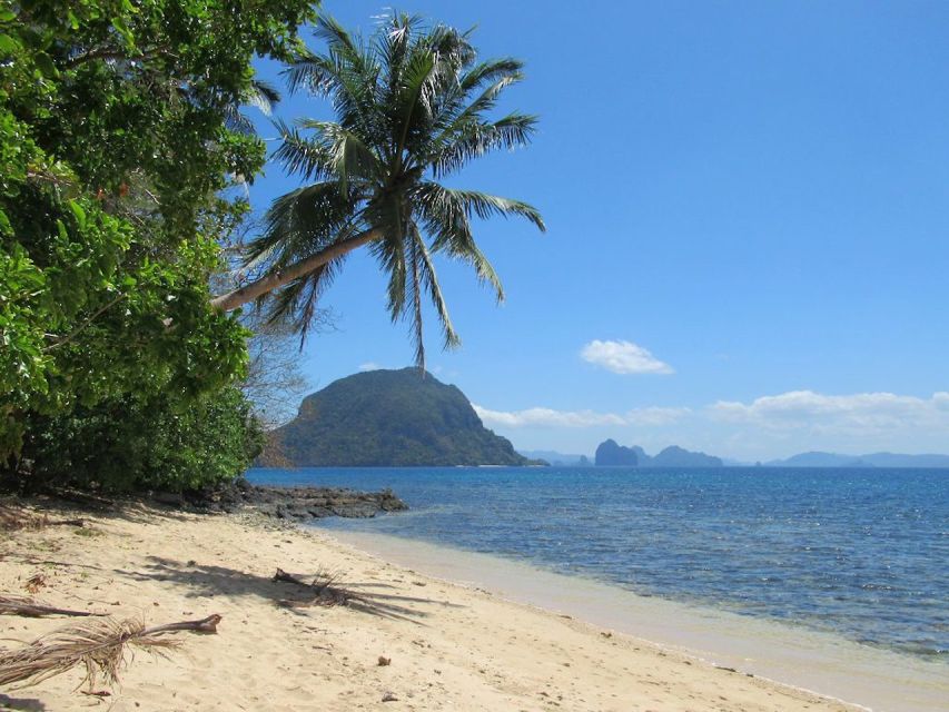 El Nido: Full-Day Premium Island Hopping Catamaran Cruise - Key things to know before you go