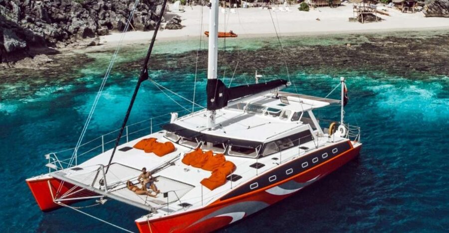 El Nido: Full-Day Premium Island Hopping Catamaran Cruise - The core island-hopping loop: lagoons, beaches, and cliffs