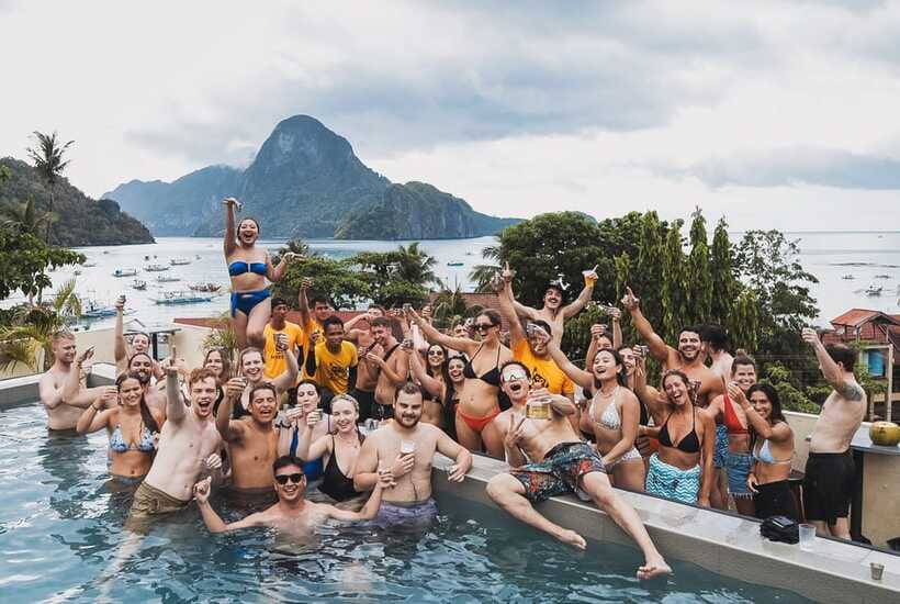 El Nido: Island Hopping Adventure by Haqqy Life - Entalula Island: a final swim and the late-day calm before you return
