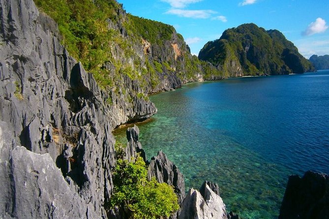 El Nido Island Hopping Tour A with Lunch - The last two island stops: five total, so expect more beach-and-lagoon time