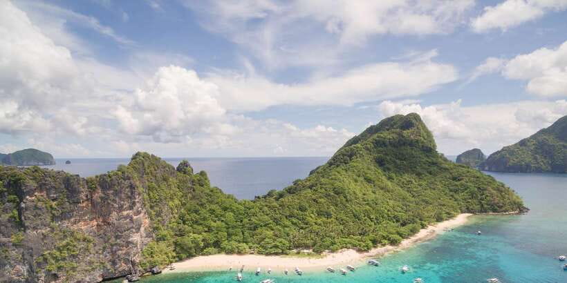 El Nido Island Hopping Tour C: Hidden Beaches & Shrine - Matinloc Shrine: the stories behind the Shine of Our Lady of Matinloc