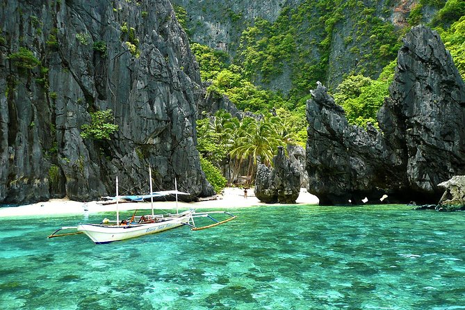 El Nido Island Hopping Tour C with Lunch - Getting there: meeting point, transfers, and what to bring