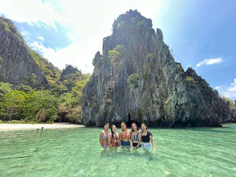 EL NIDO: Private Island Hopping Tour C w/BUFFET LUNCH - Pickup, private group, and the pace you should expect