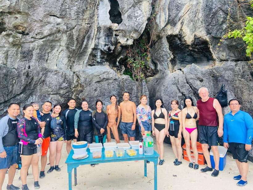 El Nido: Shared Island Hopping Tour C with Buffet Lunch - How El Nido Tour C Blends Reef Time, Coves, and Views