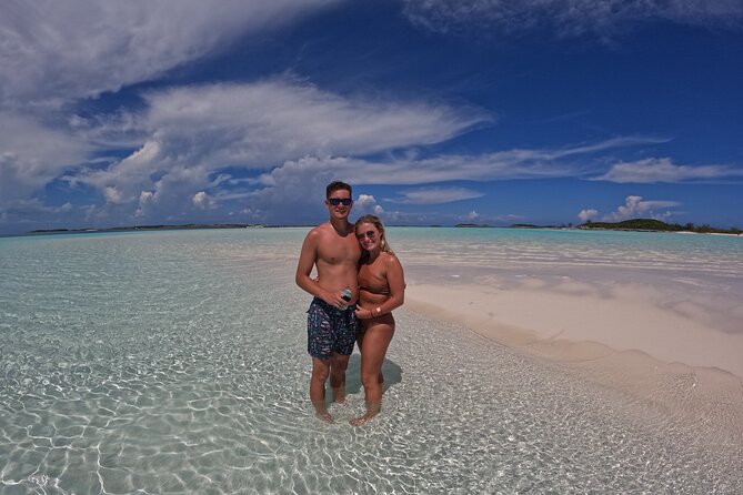 Exuma Island Hopping Swimming Pigs Tour with Lunch from Nassau - Morning Logistics at Carnivale Bahamas: Get There Early, Then Relax