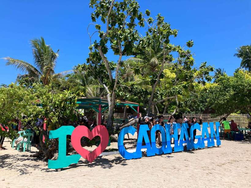 From Cebu: Island Hopping to 3 islands with BBQ lunch - Group size and pacing: why 12 people feels easier than bigger tours