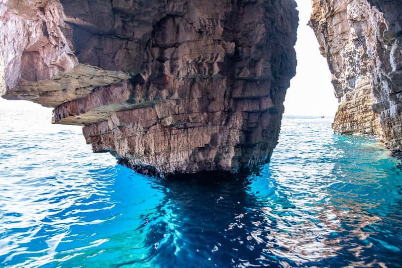 From Milna or Supetar: Magical Blue Cave Island Hopping - Milna or Supetar pickup: how the day actually moves