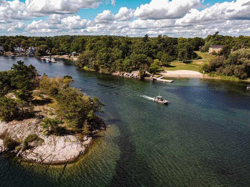 From Montreal: Kingston City Day Trip & 1000 Island Cruise - Who this Kingston and Thousand Islands trip suits best