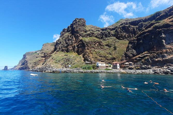 Half Day Madeira Island Cruise with Lunch - Pickup and meeting point in Funchal: simple, but confirm your spot