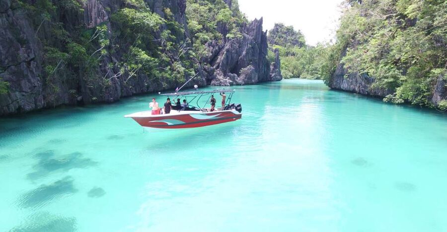 Half-Day Seasation Premium Speedboat Group Island Hopping - Big Lagoon: wide water and an easy first wow
