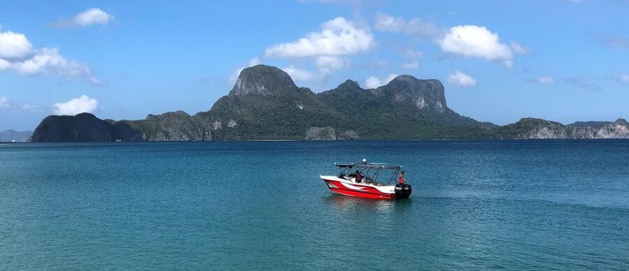 Half-Day Seasation Premium Speedboat Group Island Hopping - Pasandigan (ENYC’s Private Beach): the break that makes it feel premium
