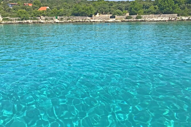 Half Day Speedboat Tour to Three Islands from Trogir - Blue Lagoon / Krknjasi Bay: the swim stop that sets the tone