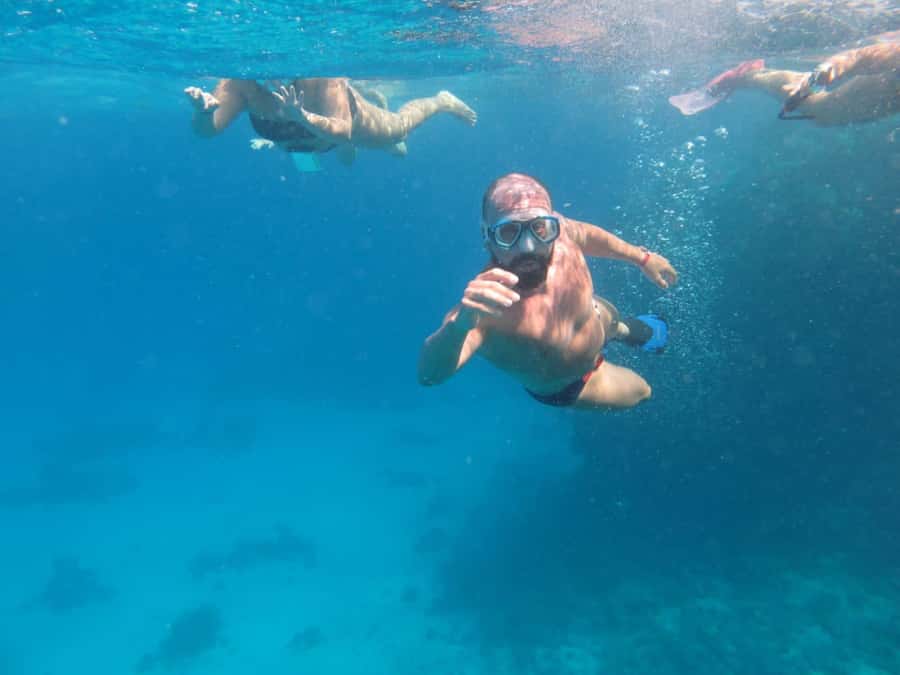 Hurghada: Premium Island Cruise with Lunch and snorkeling - Getting on the boat: sun deck comfort and air-conditioned reality