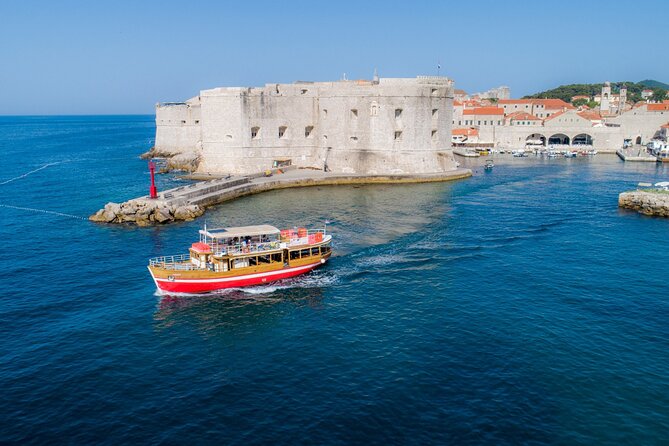 Island Hopping & City Walls Cruise with Food and Open Bar - Cruising Dubrovnik’s City Walls From the Sea