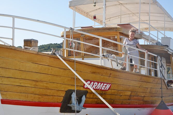 Island Hopping & City Walls Cruise with Food and Open Bar - What the 8-Hour Schedule Feels Like in Real Life