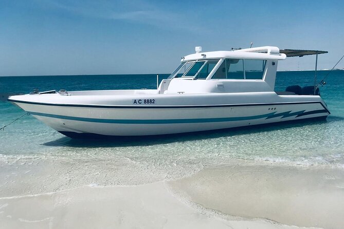Island Hopping Sharing-4 hours trip - What’s included: nibbles, water, and the comfort factor