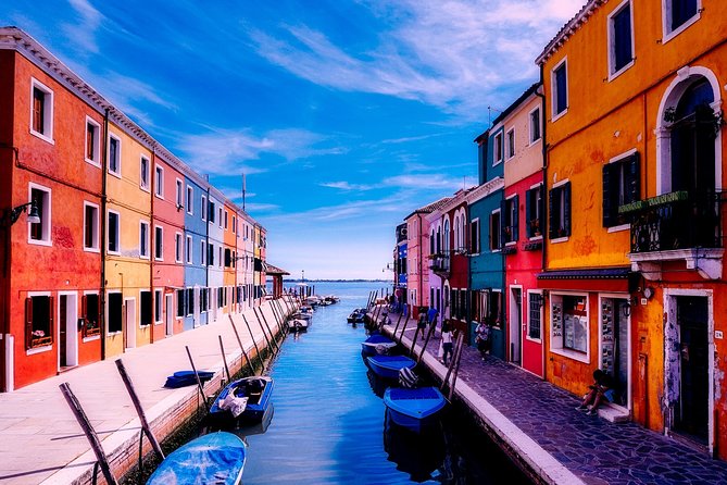 Island Hopping Tour: Mazzorbo, Burano and Murano - Tenuta Venissa: a walled vineyard stop for the Venetian Dorona grape