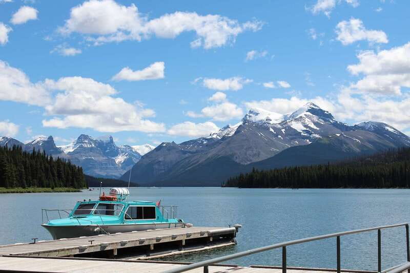 Jasper: Maligne Valley Wildlife & Spirit Island Cruise - Key takeaways before you go