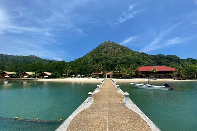 Joiners Honda Bay Island Hopping Tour - Luli Island: slow down, float, and enjoy the water