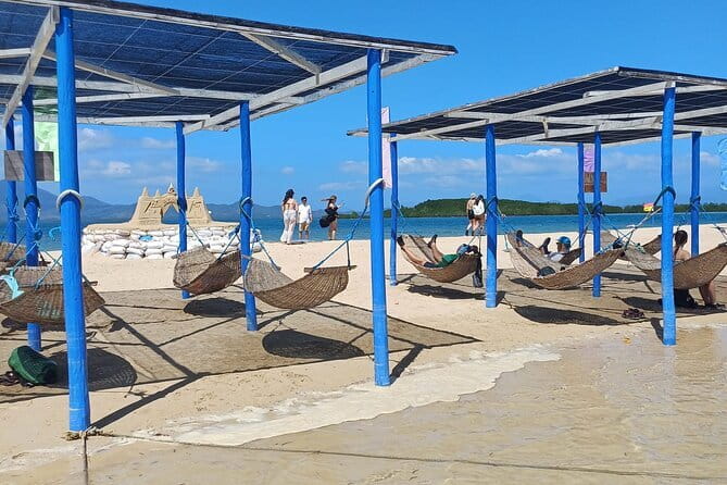 Joiners Honda Bay Island Hopping Tour - Price and value: what $38 actually covers