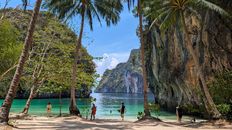 Koh Yao Yai/Noi: Private Longtail Boat Island Hopping Tour - Getting to Hong early: where the 360° viewpoint magic really happens