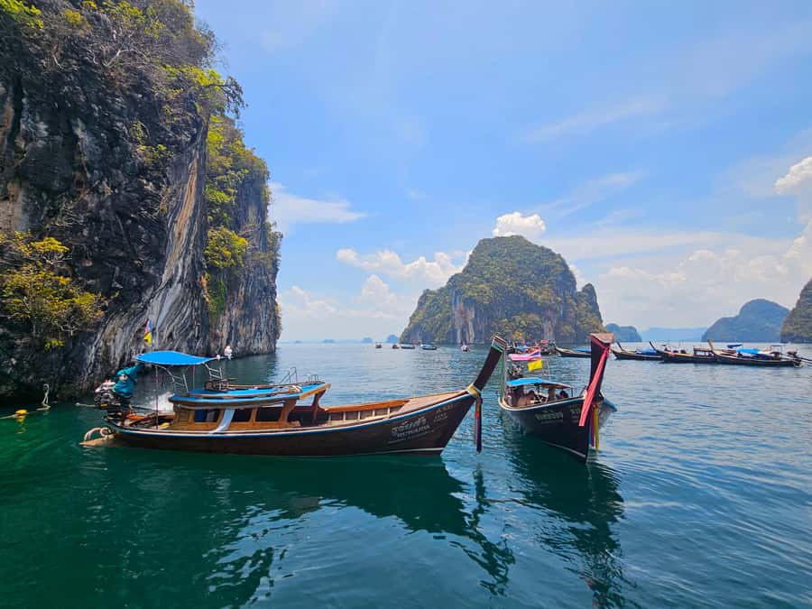Koh Yao Yai/Noi: Private Longtail Boat Island Hopping Tour - Ko Lao Lading: another swim and hangout stop