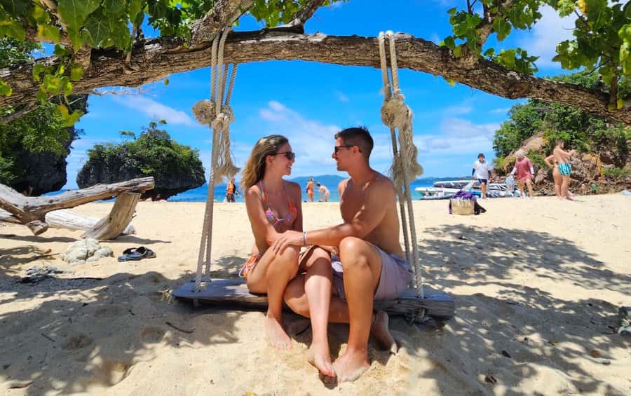 Koh Yao Yai/Noi: Private Longtail Boat Island Hopping Tour - Hong Island beach time + the second Hong stop feeling