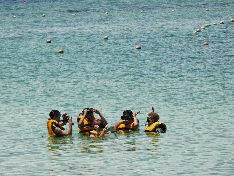 Kota Kinabalu: Island Hopping with Snorkeling & Meal - Snorkeling Reality Check: Gear Included, Guidance Not Guaranteed