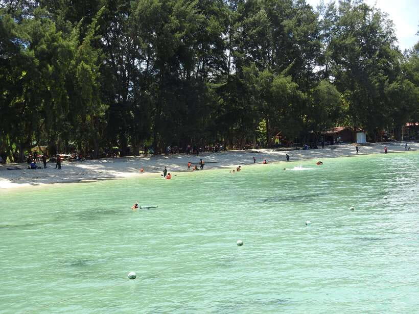 Kota Kinabalu: Island Hopping with Snorkeling & Meal - Who This Tour Suits (and Who Should Skip It)