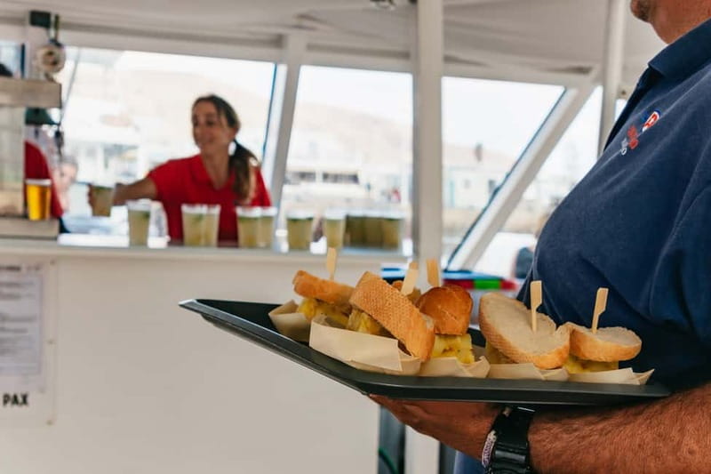 La Graciosa: Island Cruise with Lunch and Water Activities - French Beach: your main water-play stop (swim, snorkel, kayak)
